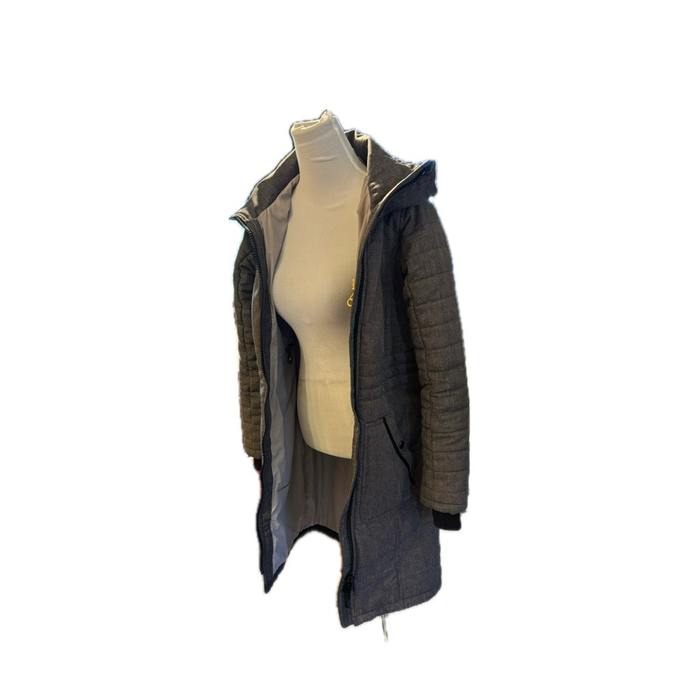 Lolë Gray Jacket